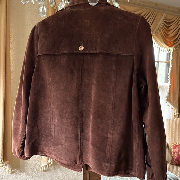 Brown suede jacket with gold buttons ((M) - Picture 5 of 5